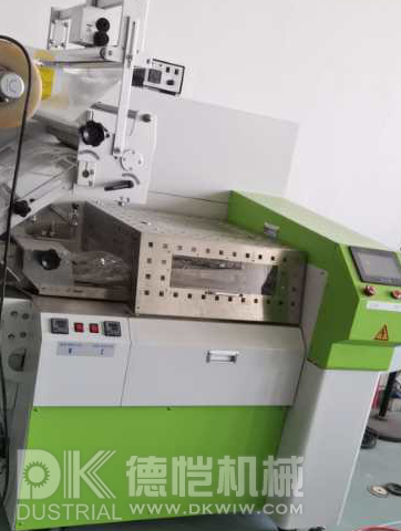 自動(dòng)食品包裝機(jī)